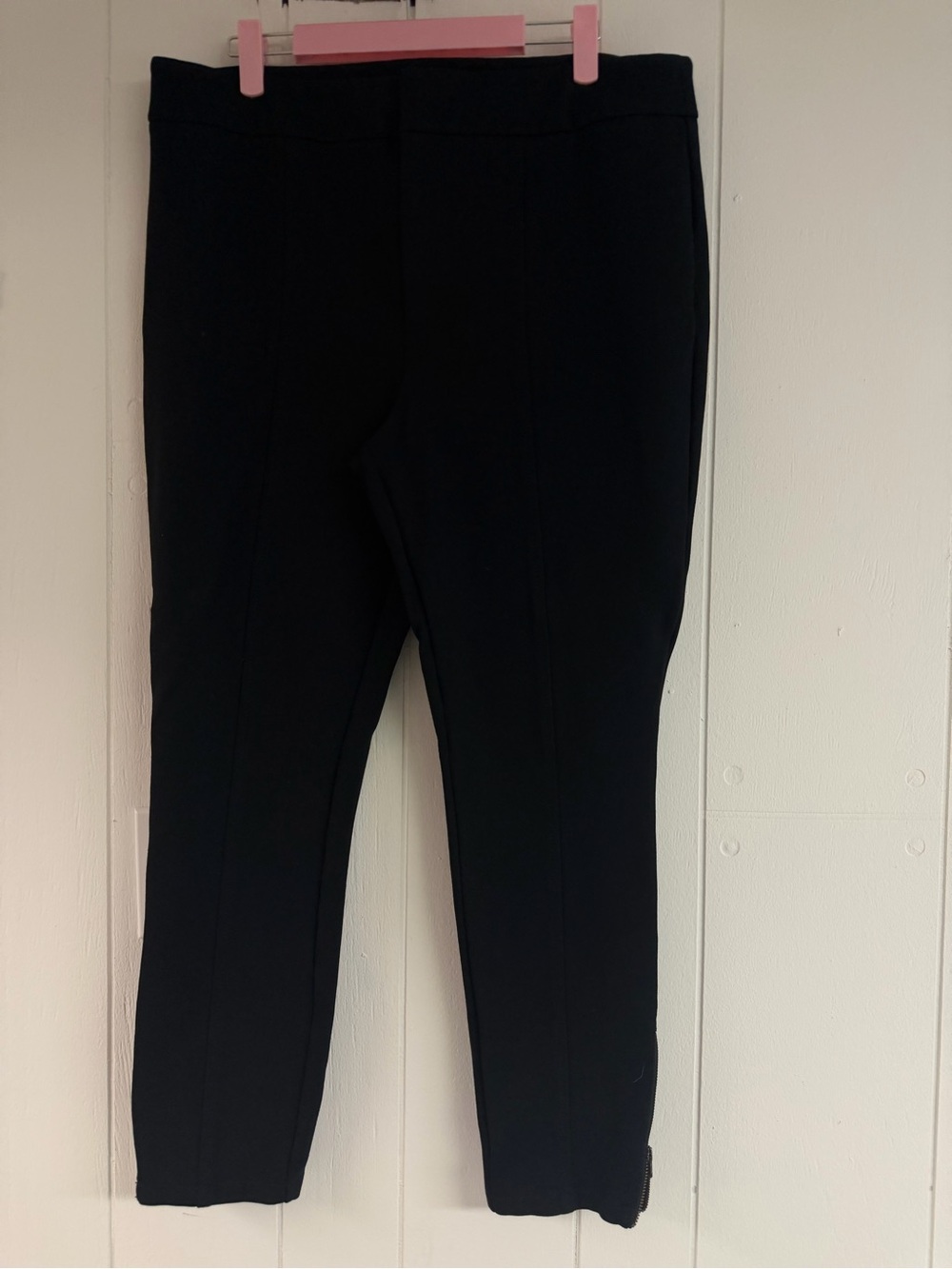 Anthropologie Essential Slim Black Ankle Pants- Size 14